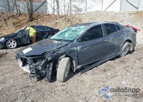 2025 Toyota Camry Le из США, поврежденный, VIN 4T1DBADK3SU001695